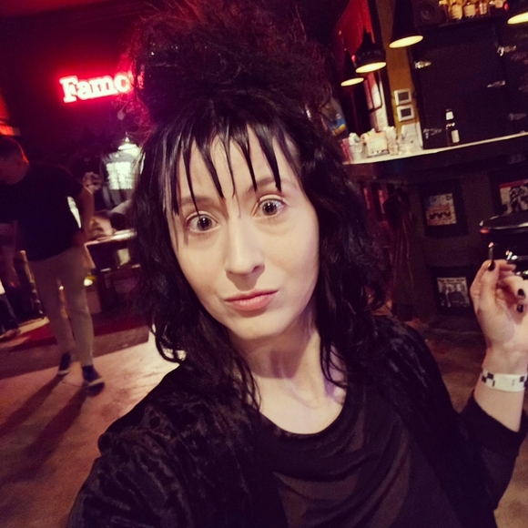 Meet your Posher, Lilly - Picture 4 of 4